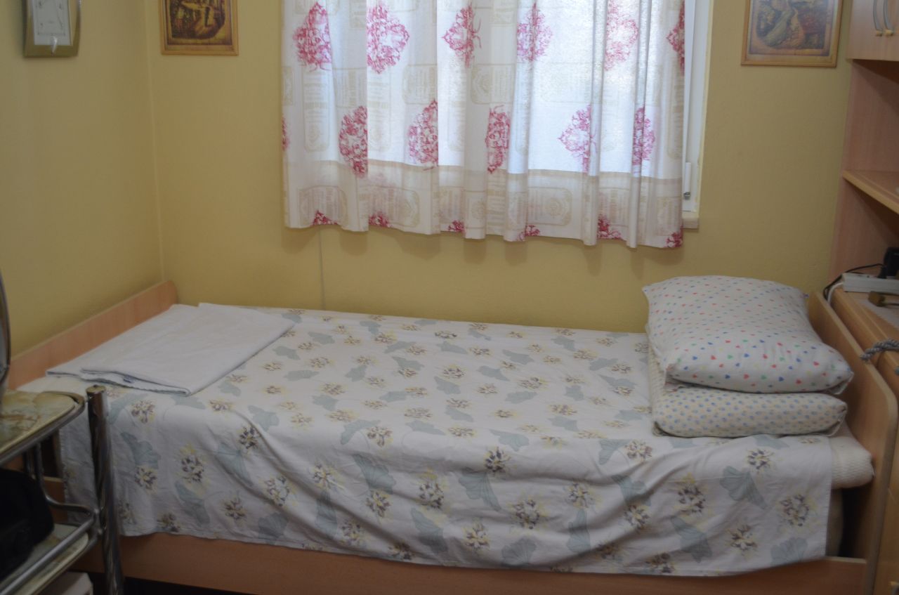 rent apartment in a very good area of tirana