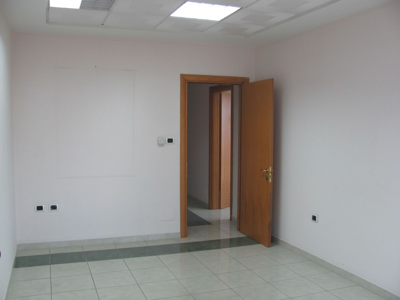 office space for rent in tirana in business center in very central location