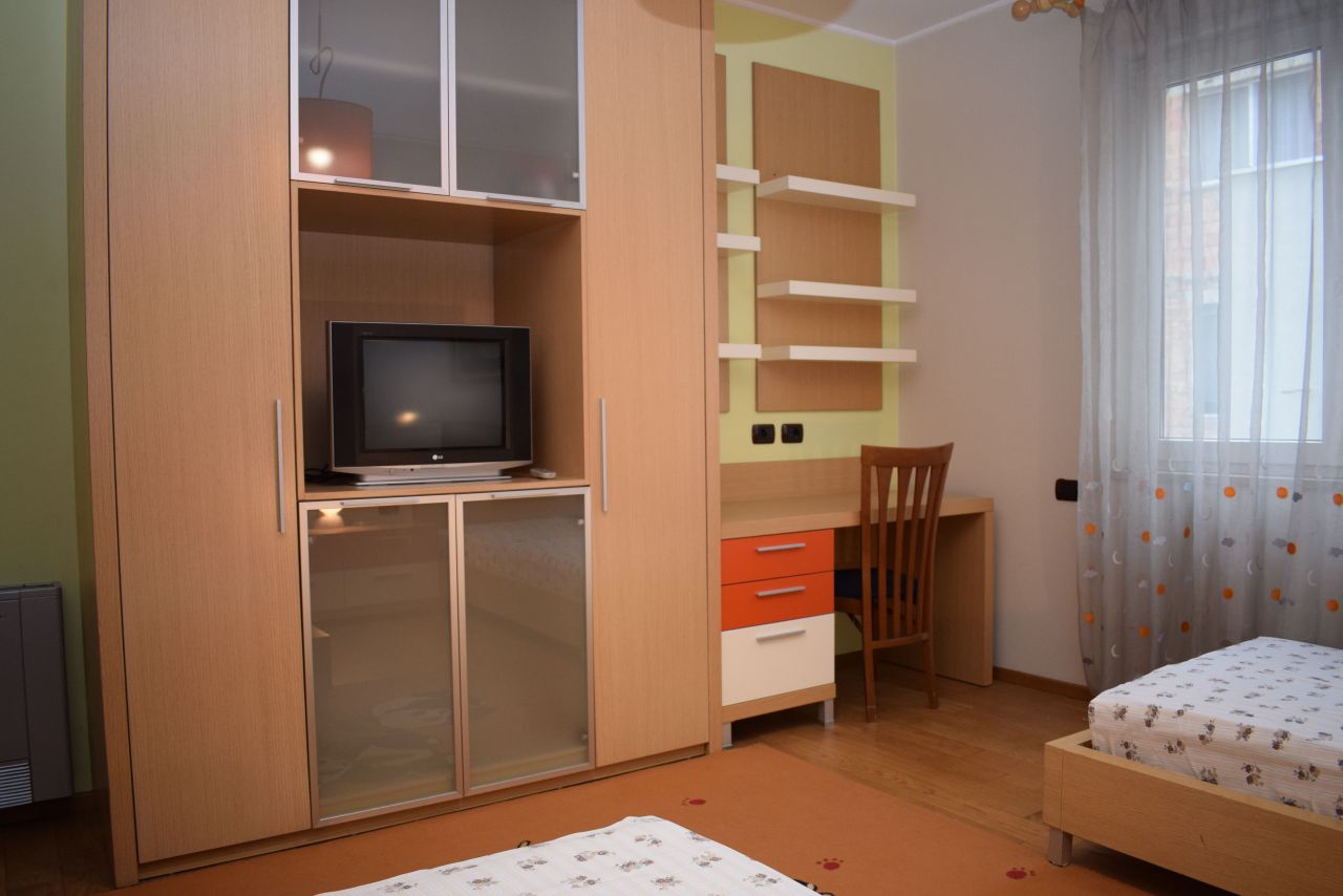 apartment for rent in tirana with two bedrooms and two bathrooms