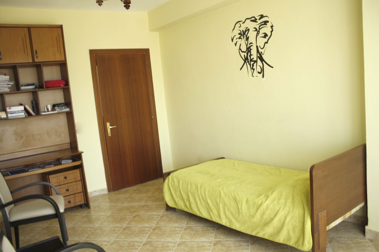 Appartamento in affitto a Tirana, vicino al centro 