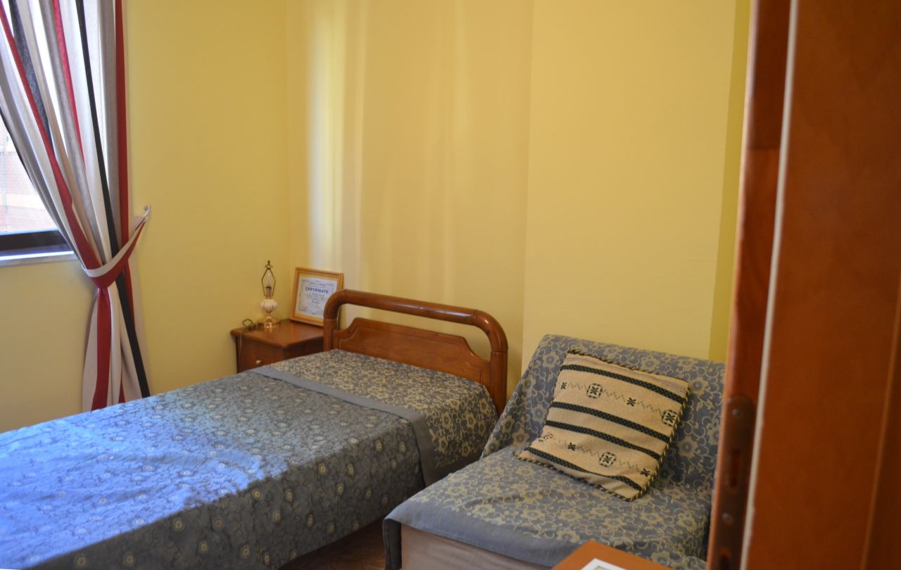 Apartment with three bedrooms for rent in Blloku Area, Tirana. 
