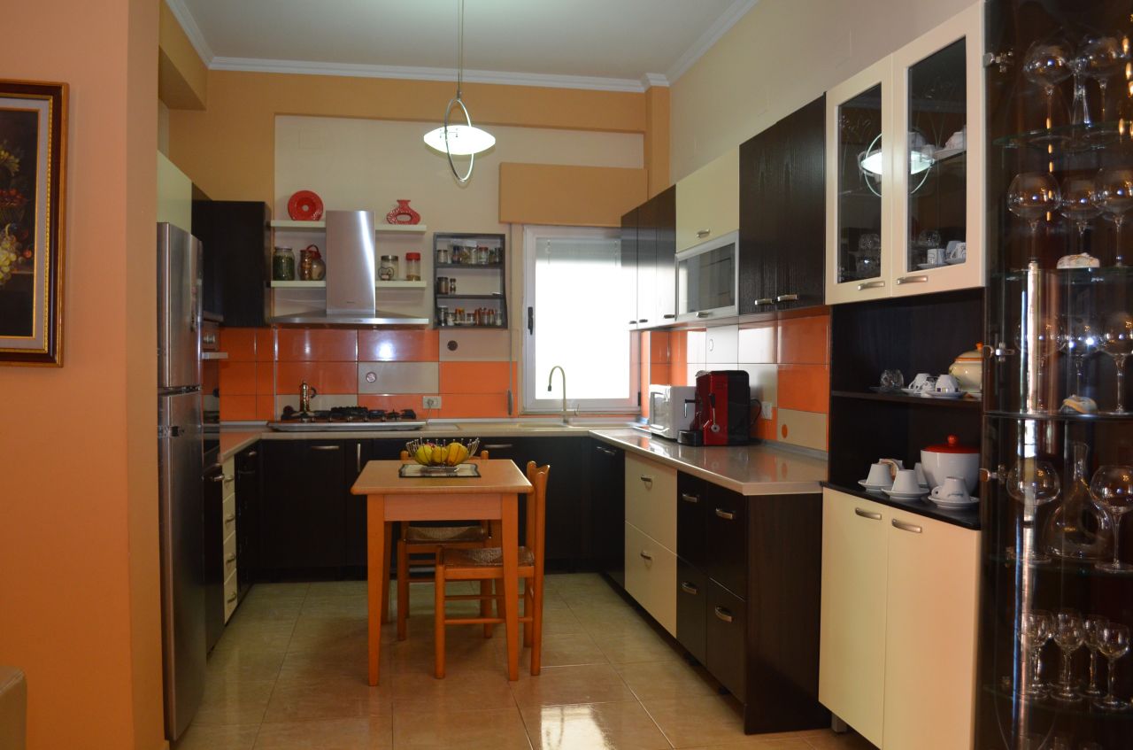 Rent Apartments in Tirana with two bedrooms near the lake side