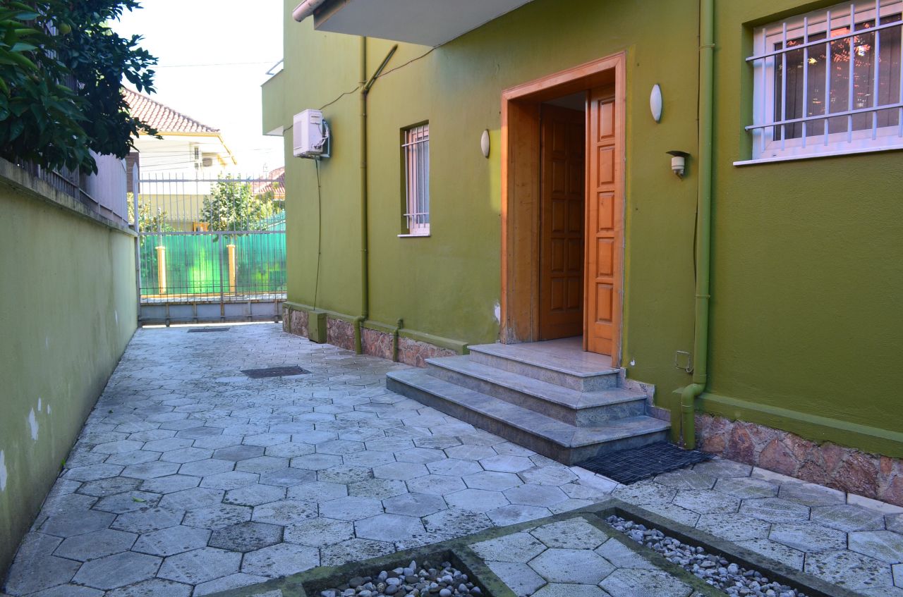 Villa a Tirana in affitto nel quartiere di ville