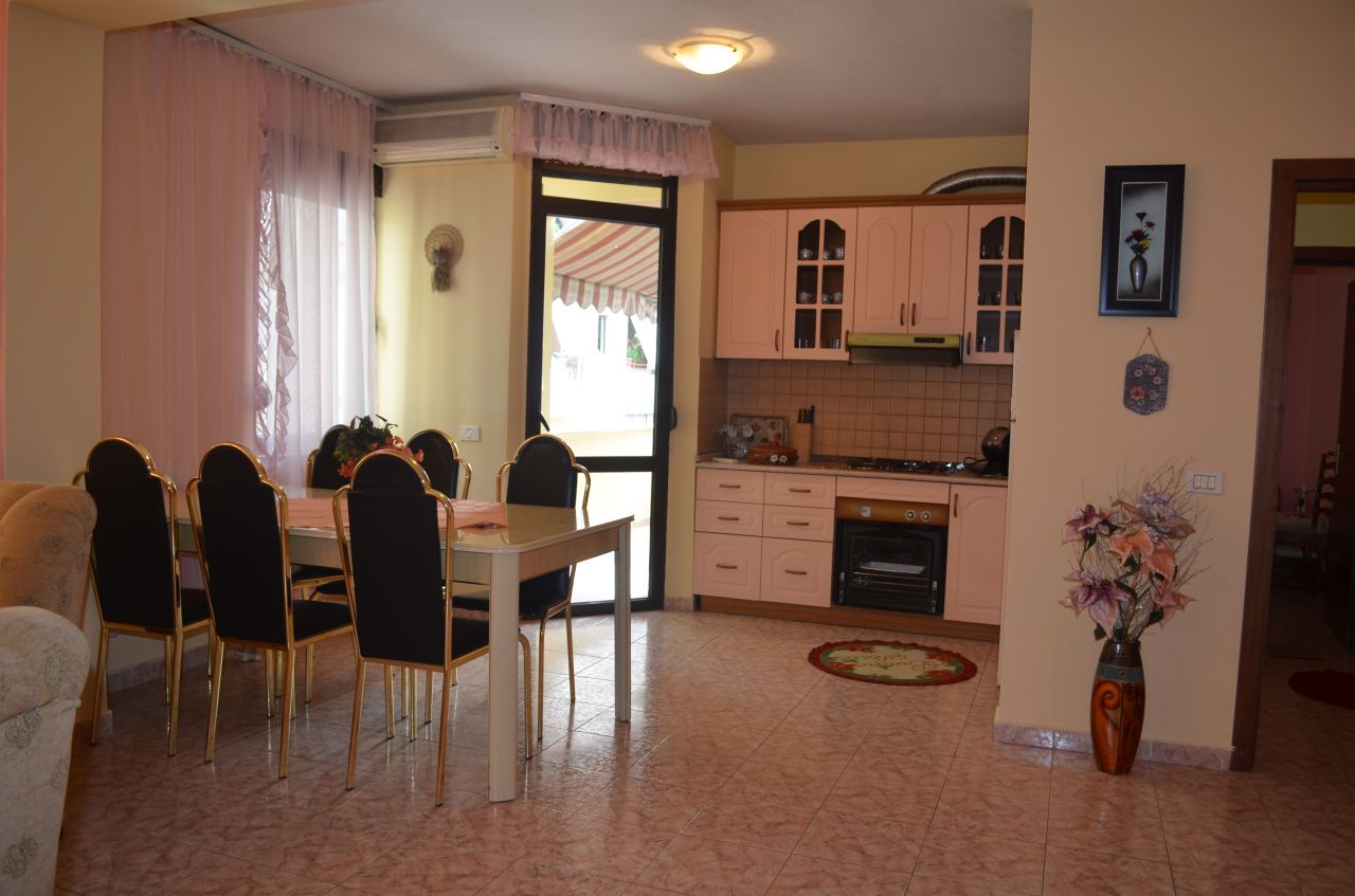 Appartamento in Affitto nella zons di Blocco a Tirana 