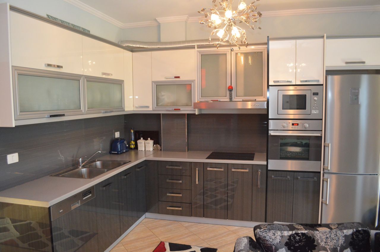 apartment for rent in tirana fully furnished and located in very good area for living 