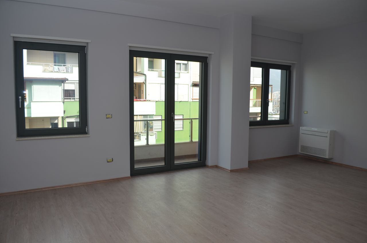 Office for Rent in Tirana in good location near Zogu i Zi