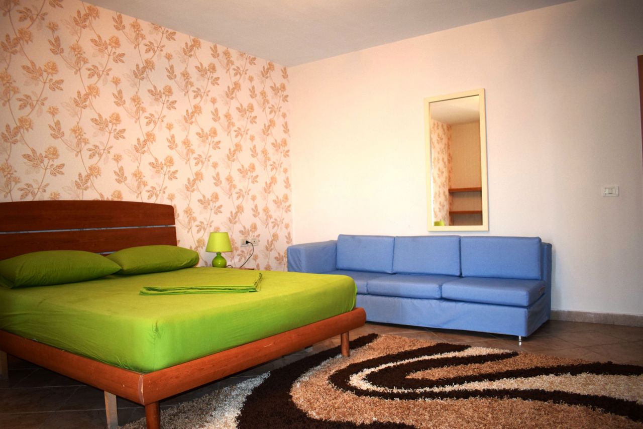 Appartament me dy dhoma ne Tirane me qira. Vendndodhja ne nje zone mjaft te pershtatshme ne Tirane.