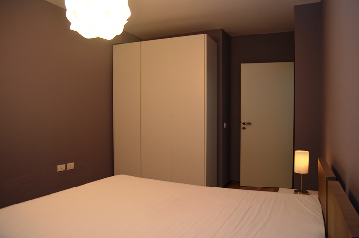 Appartamento moderono con tre camere da letto in affitto a Tirana