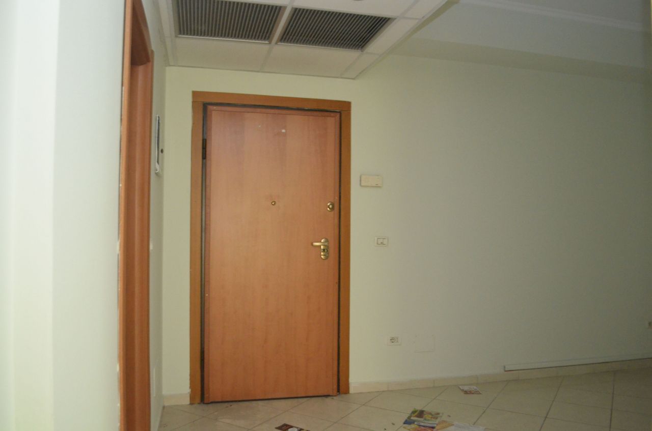 Big Office Space in Tirana for Rent. Office  in Very Good Conditions .