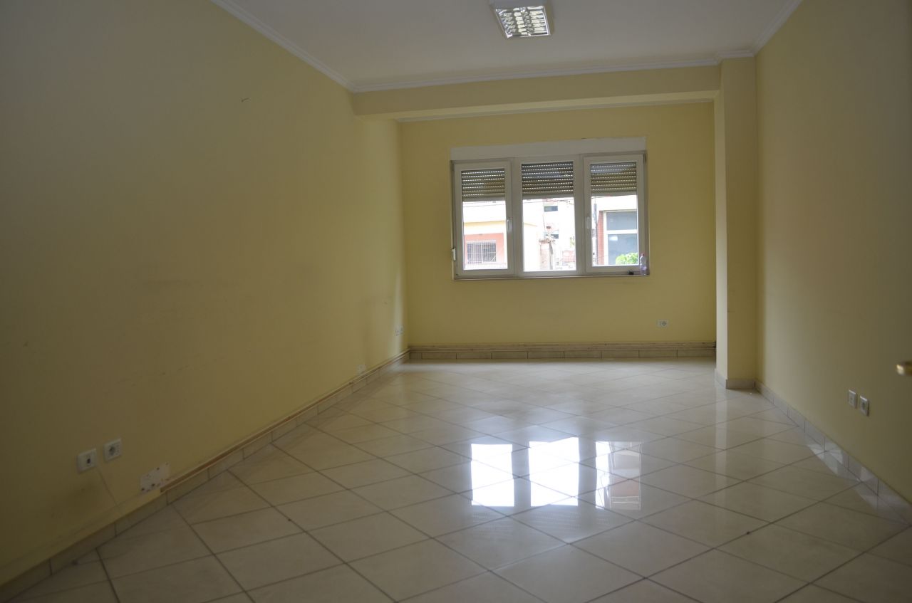 Big Office Space in Tirana for Rent. Office with 9 rooms 