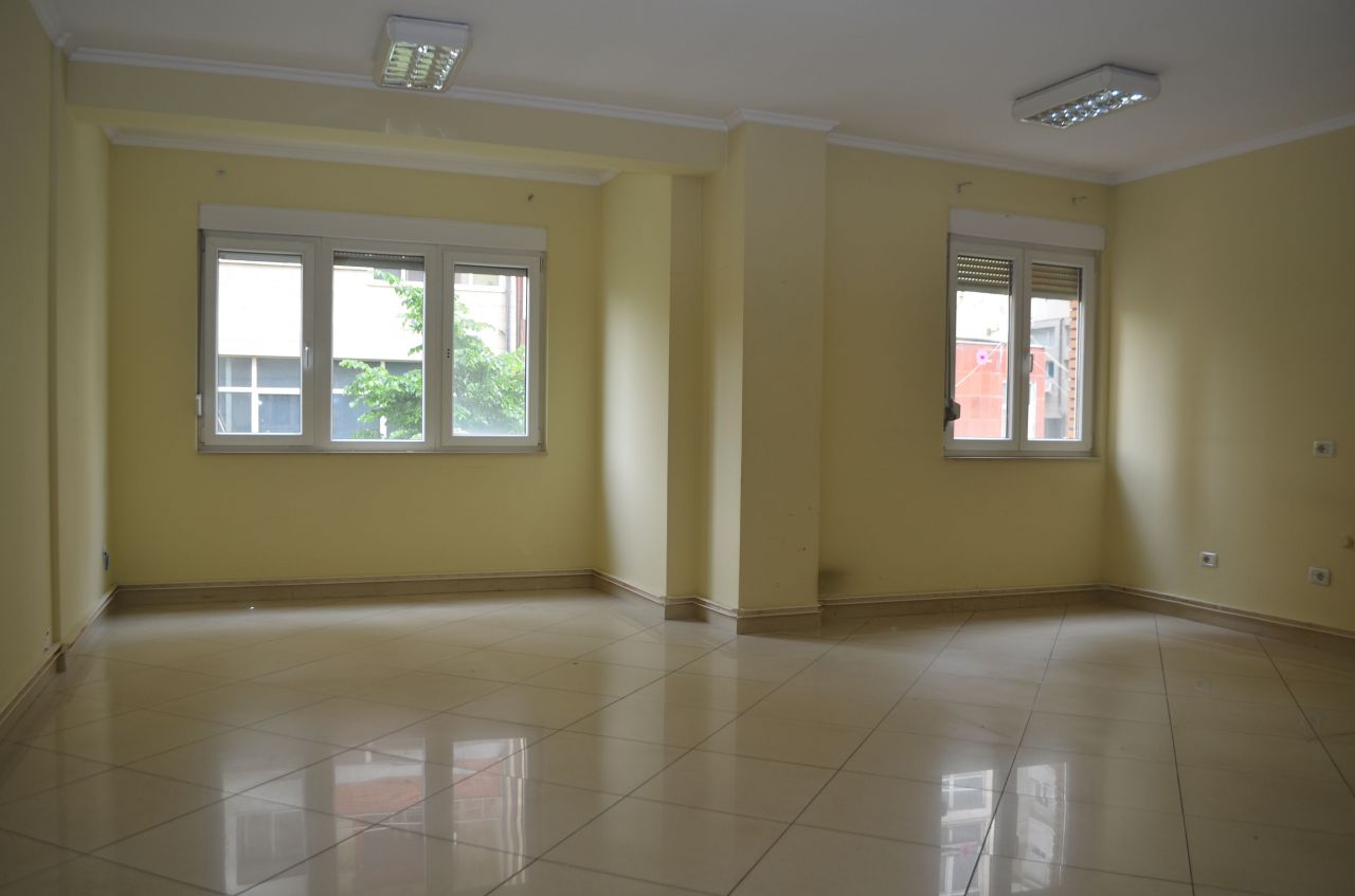 Big Office Space in Tirana for Rent. Office with 9 rooms 