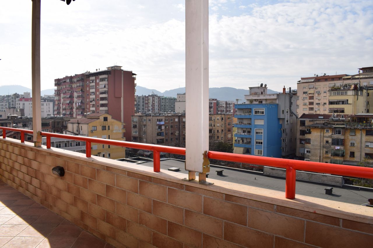 Duplex Apartment in Tirana for Rent. Three Bedrooms Apartment Near the Lake