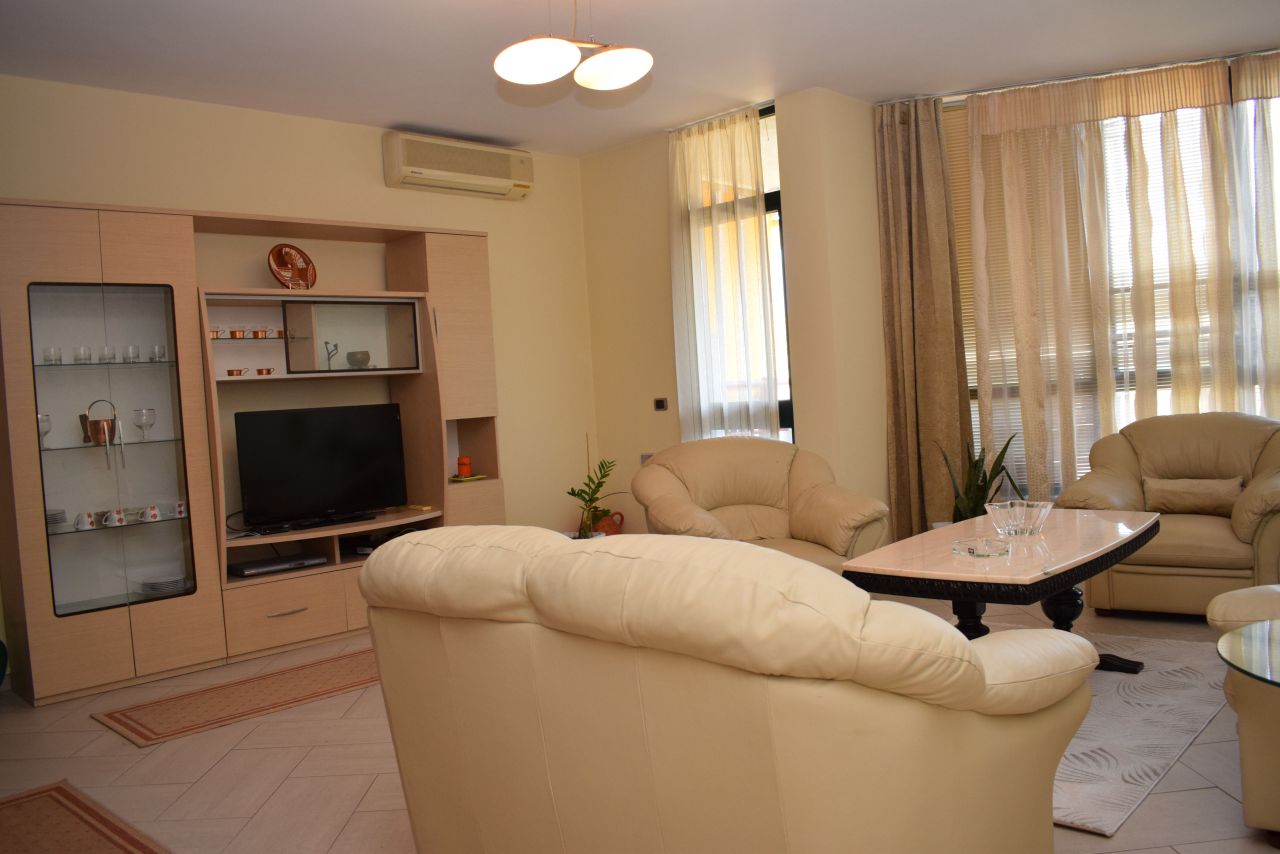 Apartment in Tirana for Rent near the Park in front of Nobis Center