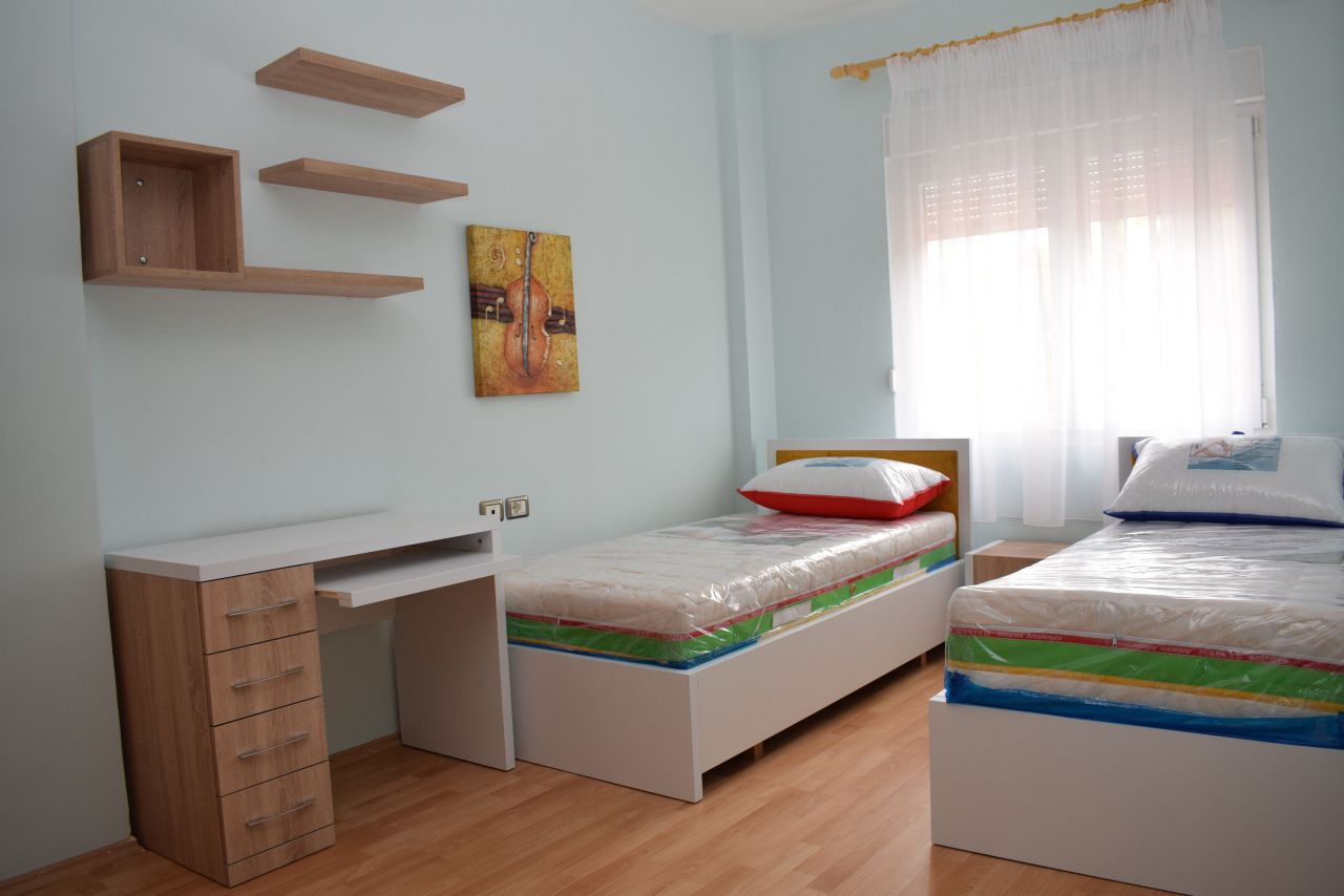 Apartament me dy dhoma gjumi me qera ne Tirane, 