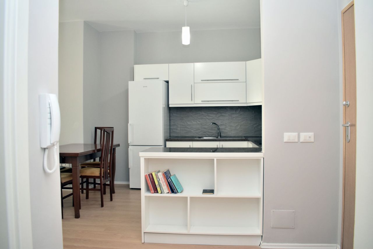Apartamento in Affito a Tirana a Komuna Parisit