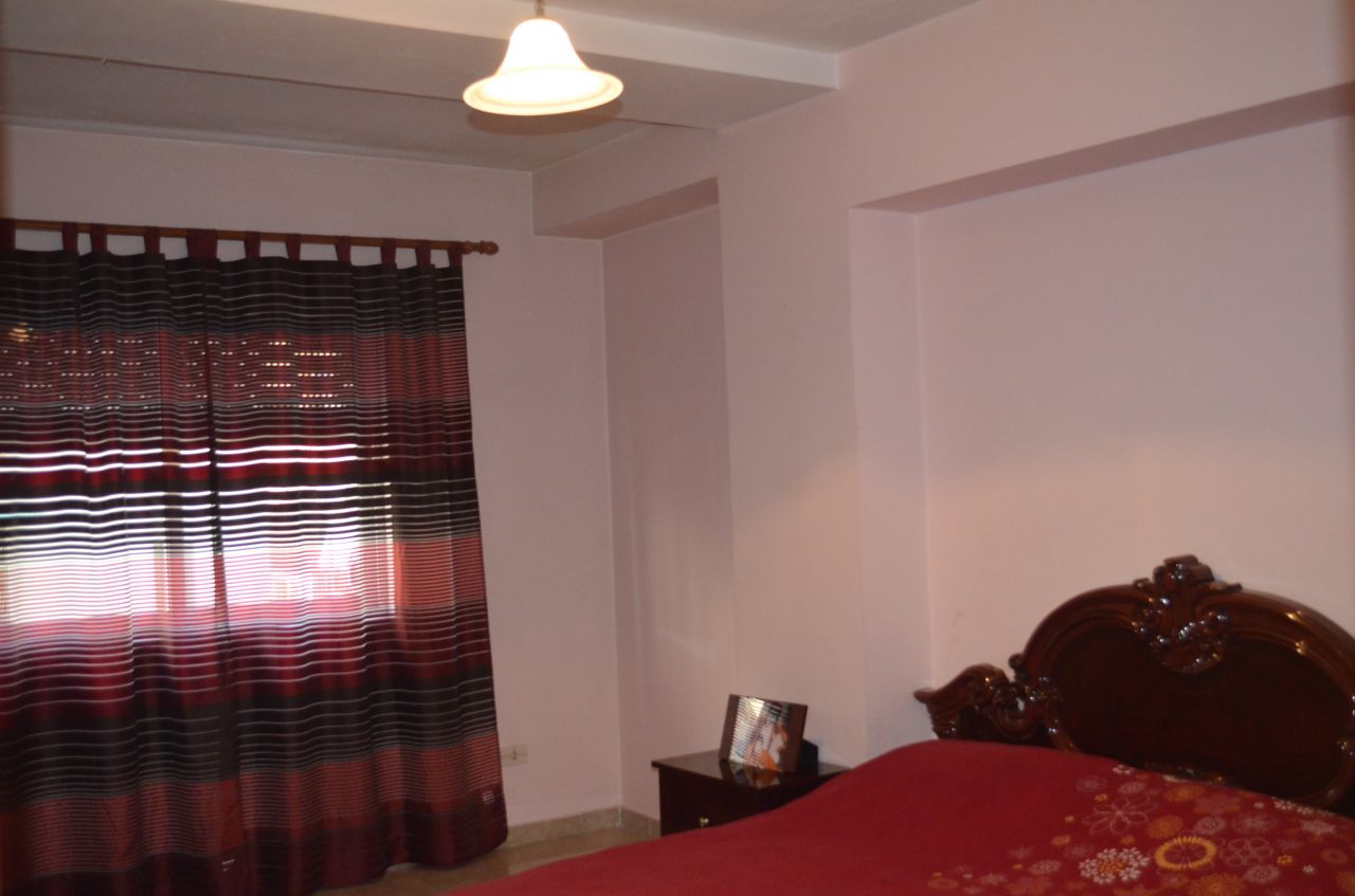  Комфортабельный апартамент для продажи  в Тиране