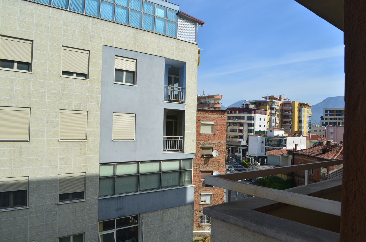 Appartamento con due camere da letto in vendita  a ATSH, Tirane