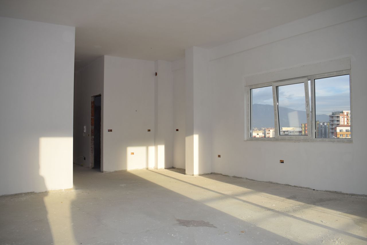 Penthouse with three bedrooms for sale in Tirana