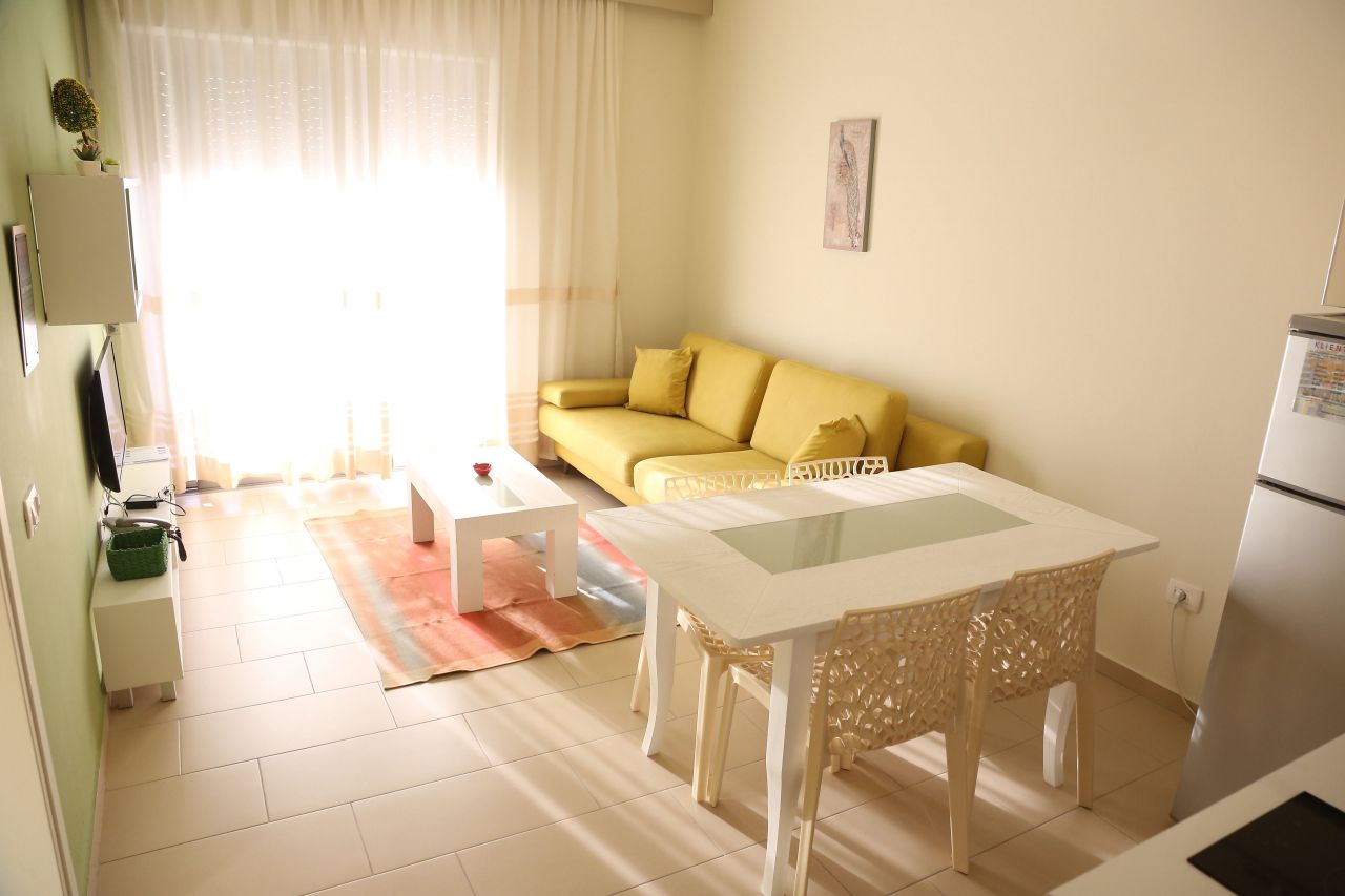 Vacation apartment for rent in Vlora 