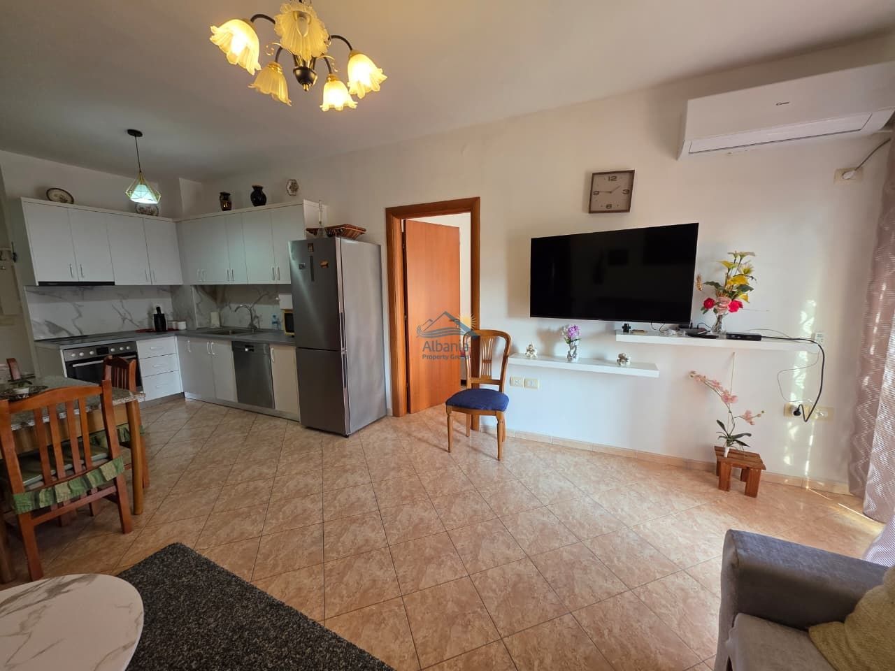 5 Apartment For Long Term Rent In Vlore, Rr. Cameria