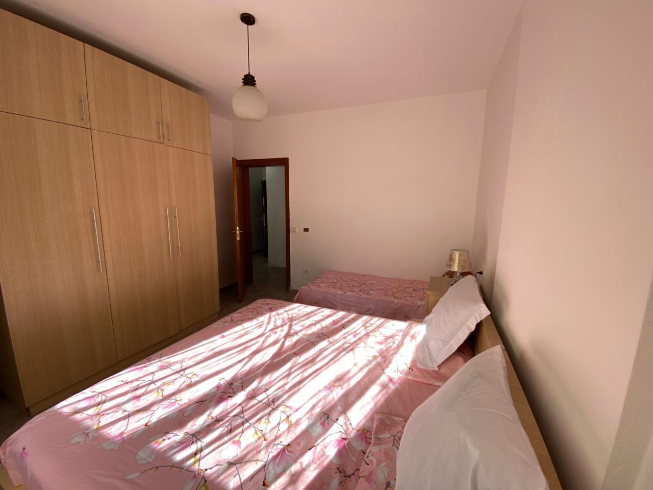 Appartamento In Affitto A Valona Albania