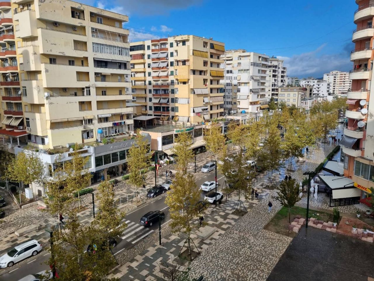 5 Bulevardi Ismail Qemali, Vlorë, Albania