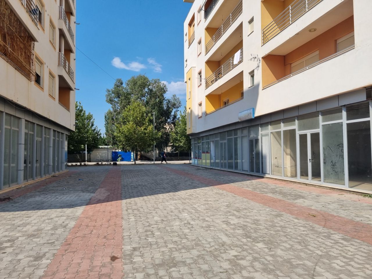 5 Rruga Sazani Vlore, 9404, Albania