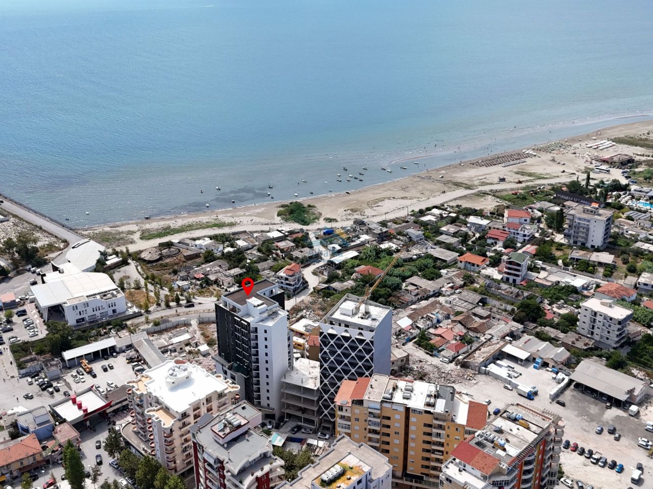 Eladó lakás Vlora Albániában, közel a városközponthoz és csak néhány lépésre a strandtól