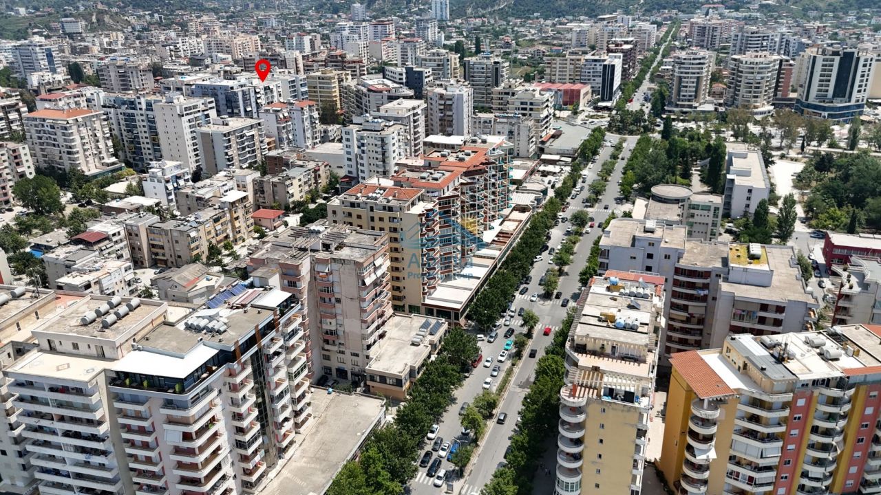 Eiendom til salgs i Vlora Albania, beliggende i et godt område