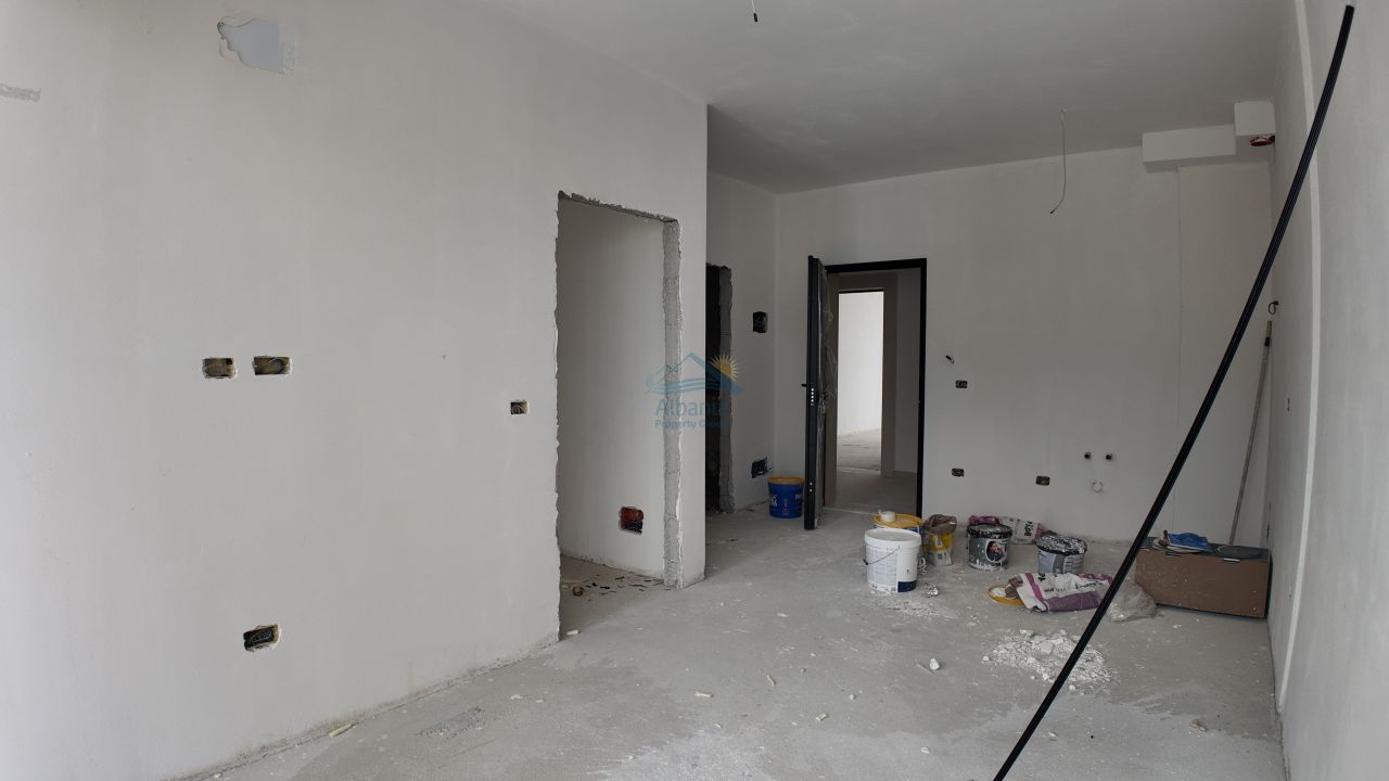 Ingatlan eladó Radhime Vlore Albániában