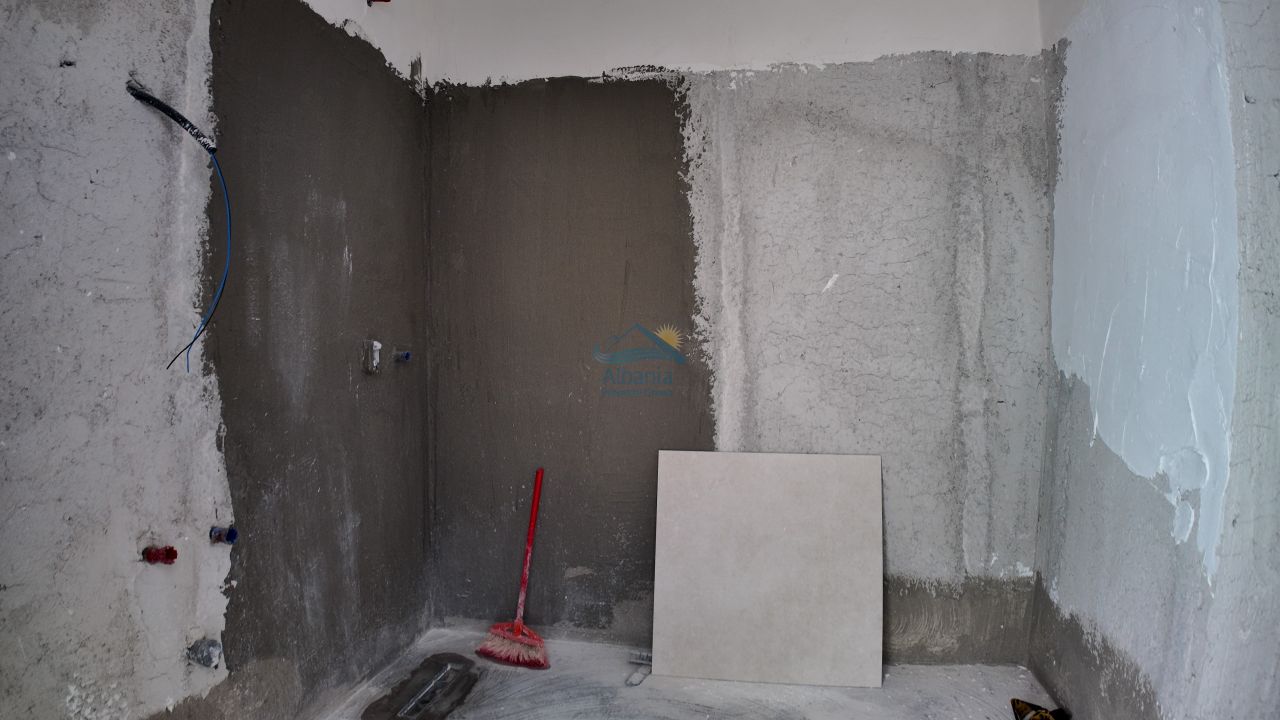 Ingatlan eladó Radhime Vlore Albániában