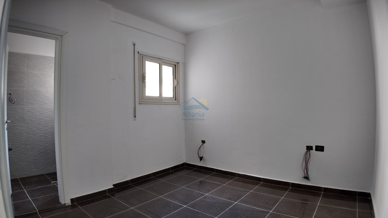 5 Rruga Jonufer, Vlore 9405