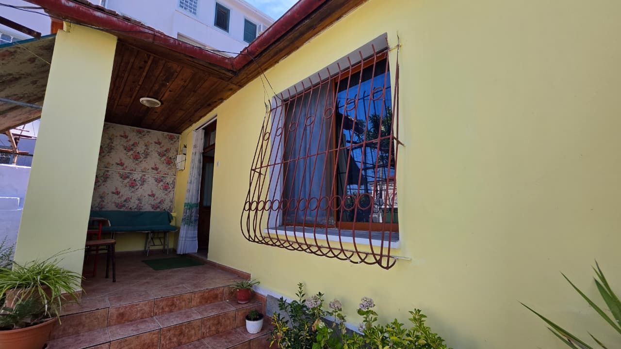 5  House For Sale In The Historic Center Vlore, Rr.Irfan Shehu