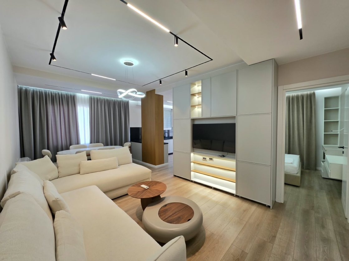Luksusowy penthouse na sprzedaż w Lungomare Vlora, Albania - Nieruchomość inwestycyjna