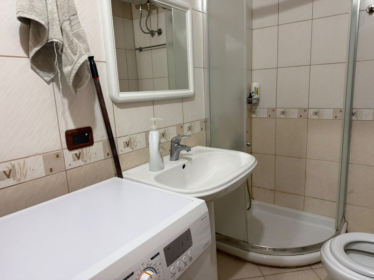 5 Seaside Apartment For Sale In Lungomare Vlore, Rr.Duro Shaska