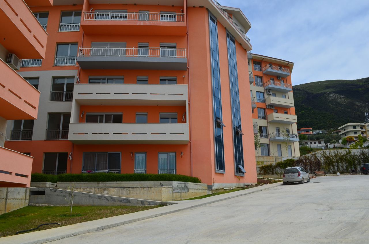 Albania Nieruchomości w Vlora. Umeblowany apartament na sprzedaż w Albanii.