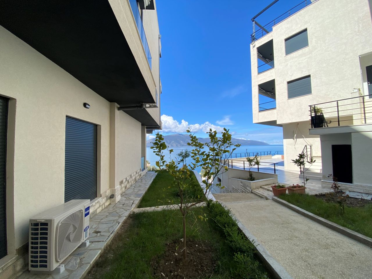 5 Sunny Hill Residence, Vlore 9401, Albania