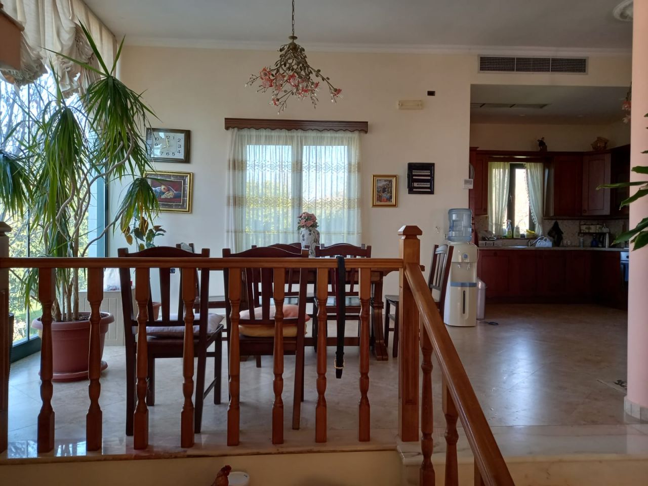 Villa Zum Verkauf Im Dorf Tragjas In Der Region Vlore In Albanien