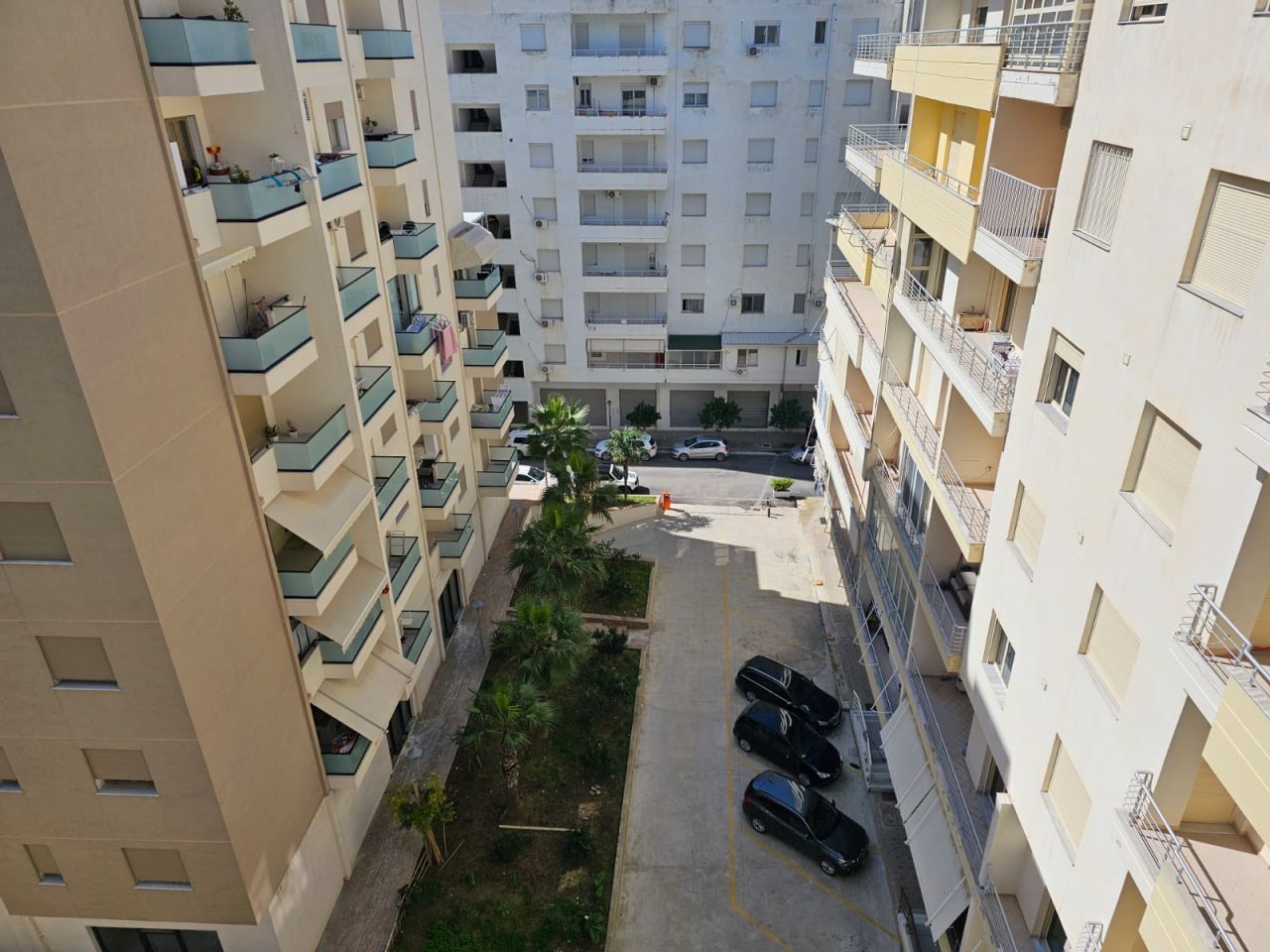 Két Hálószobás Lakás Vlore Albániában Eladó