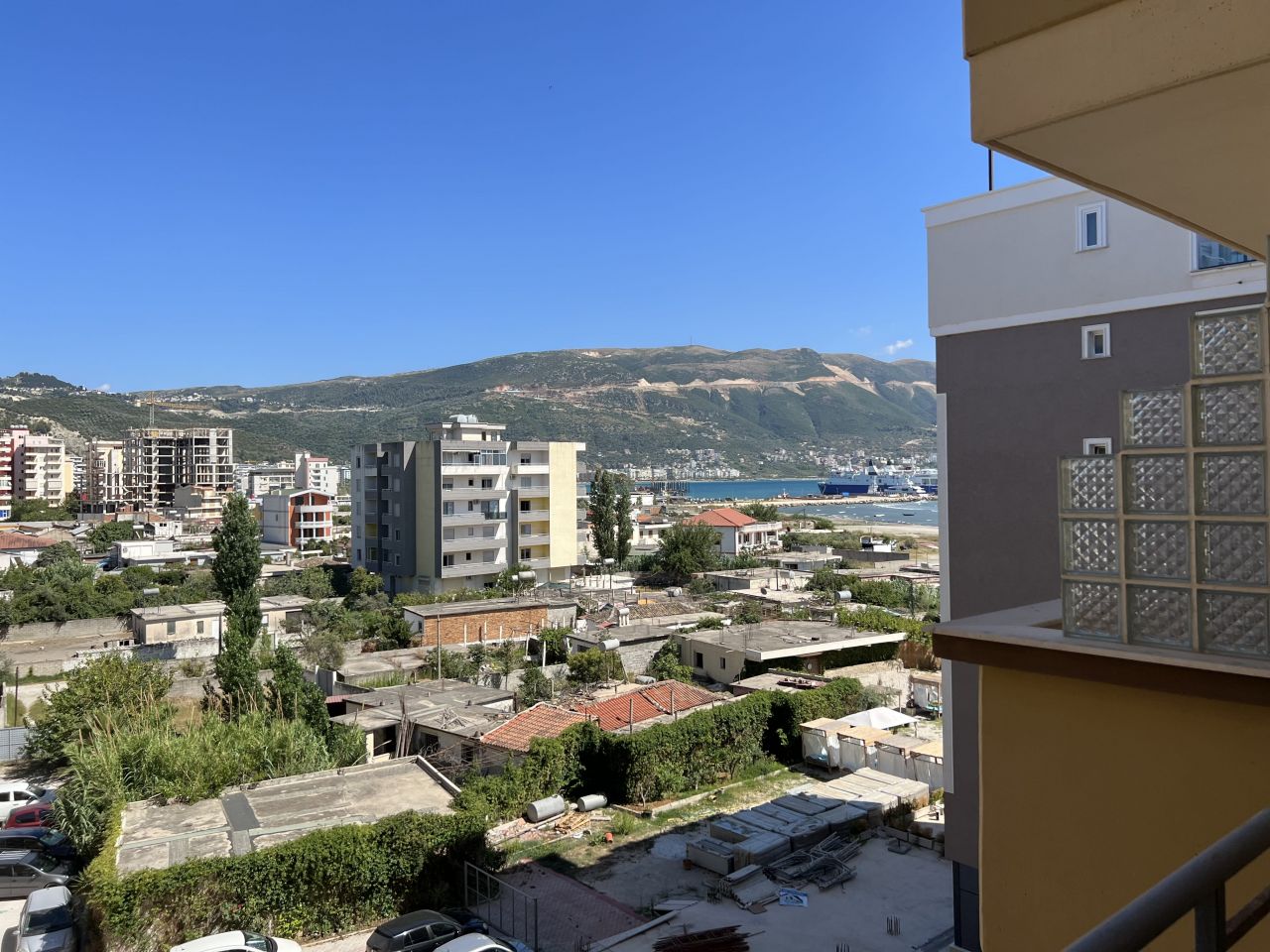 Lakás Eladó Vlorában Közel A Tengerhez Albániában