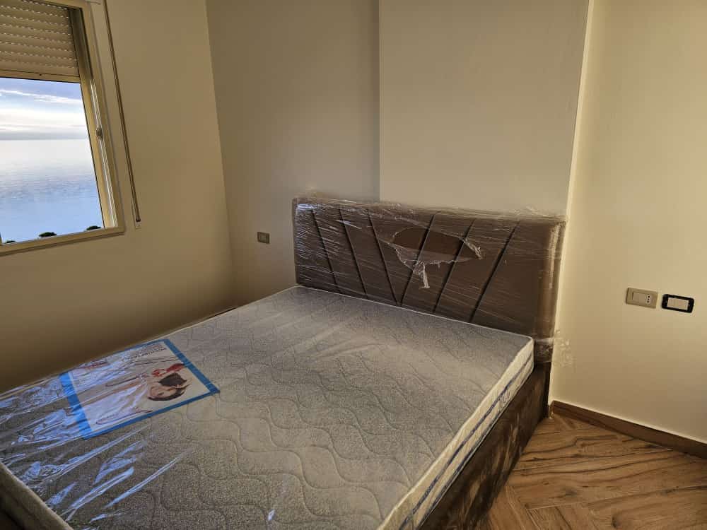 Квартира с двумя спальнями в аренду во Влёре