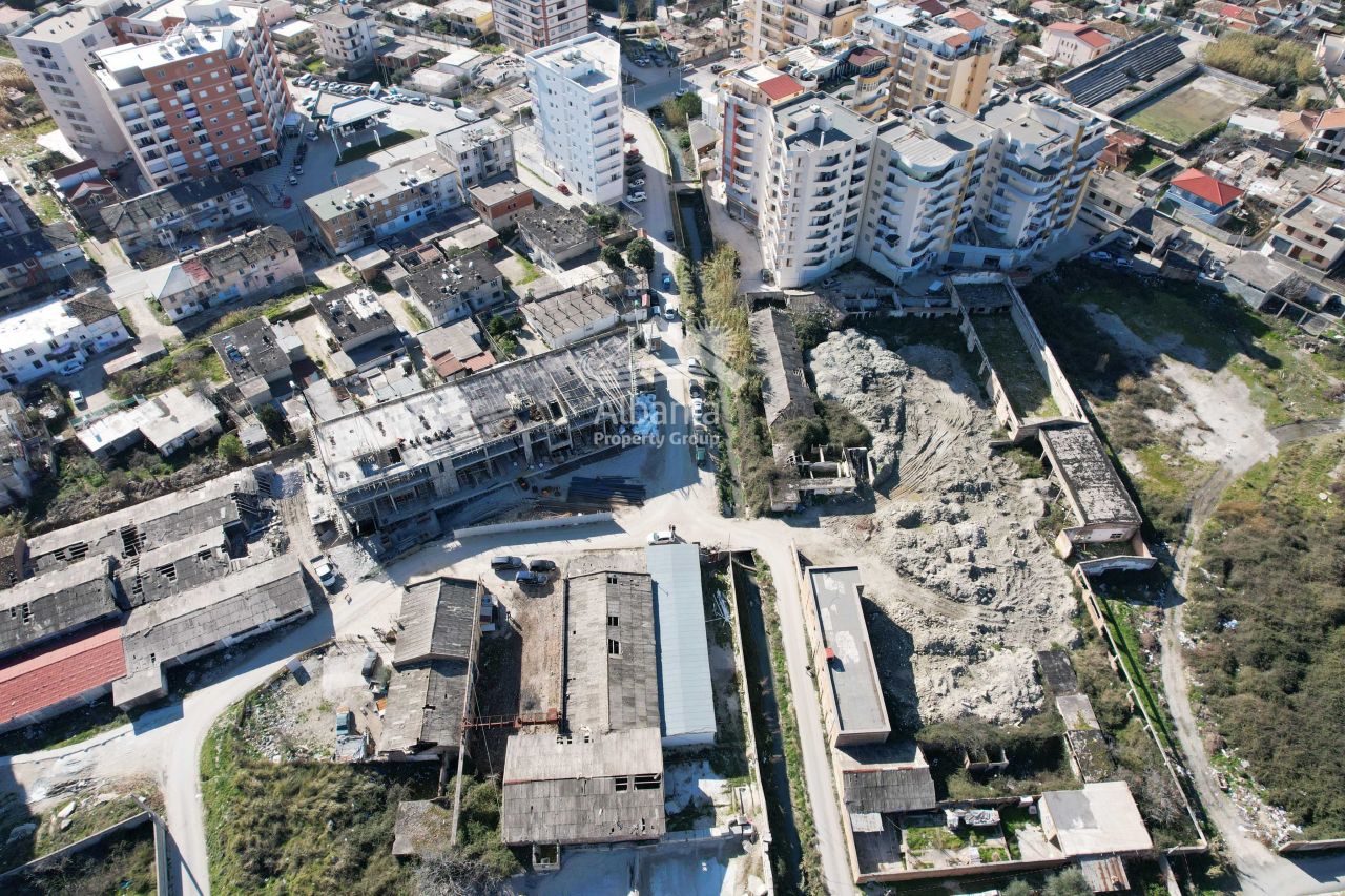 Eladó Lakás Vlora Albániában, Egy Hálószobával, A Tenger és A Városközpont Közelében
