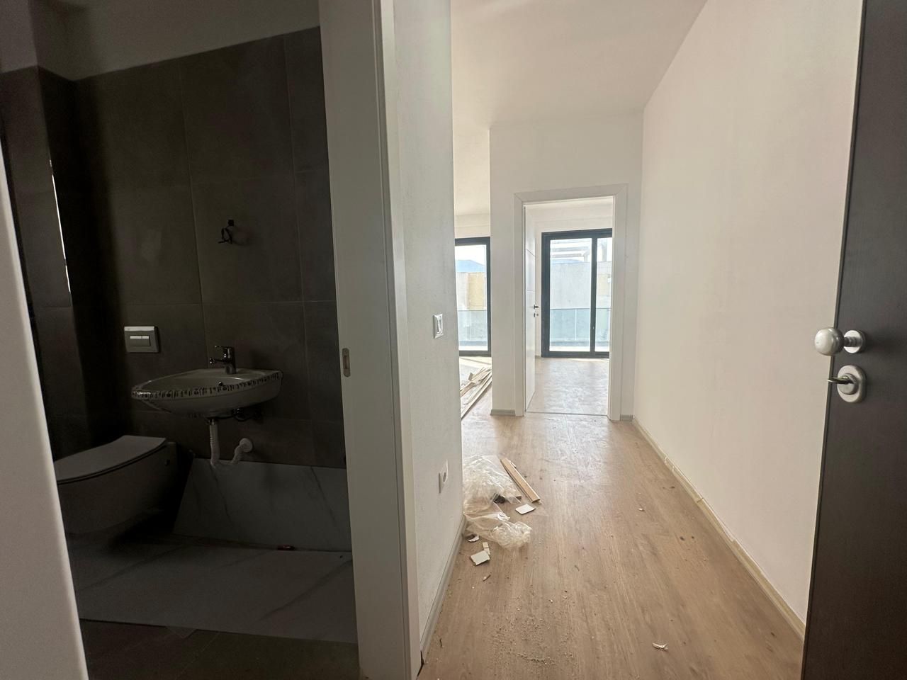 Frontline Apartment For Sale In Radhime,Vlore Albania, Located In A Good Area, With A Great Sea View