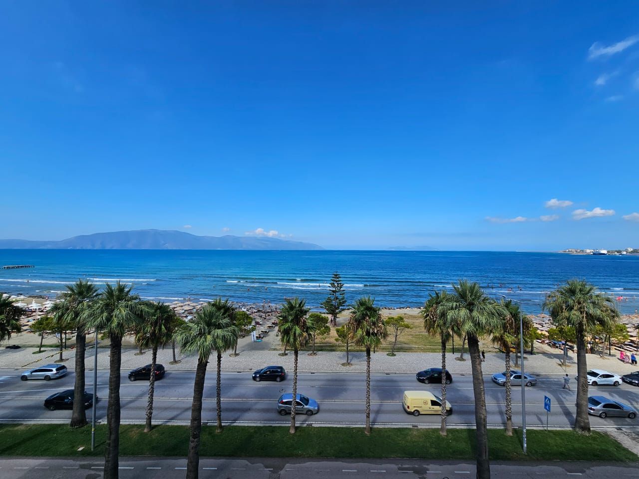 Apartament I Cilesise Se Larte Per Shitje Ne Vlore, Shqiperi Prane Plazhit