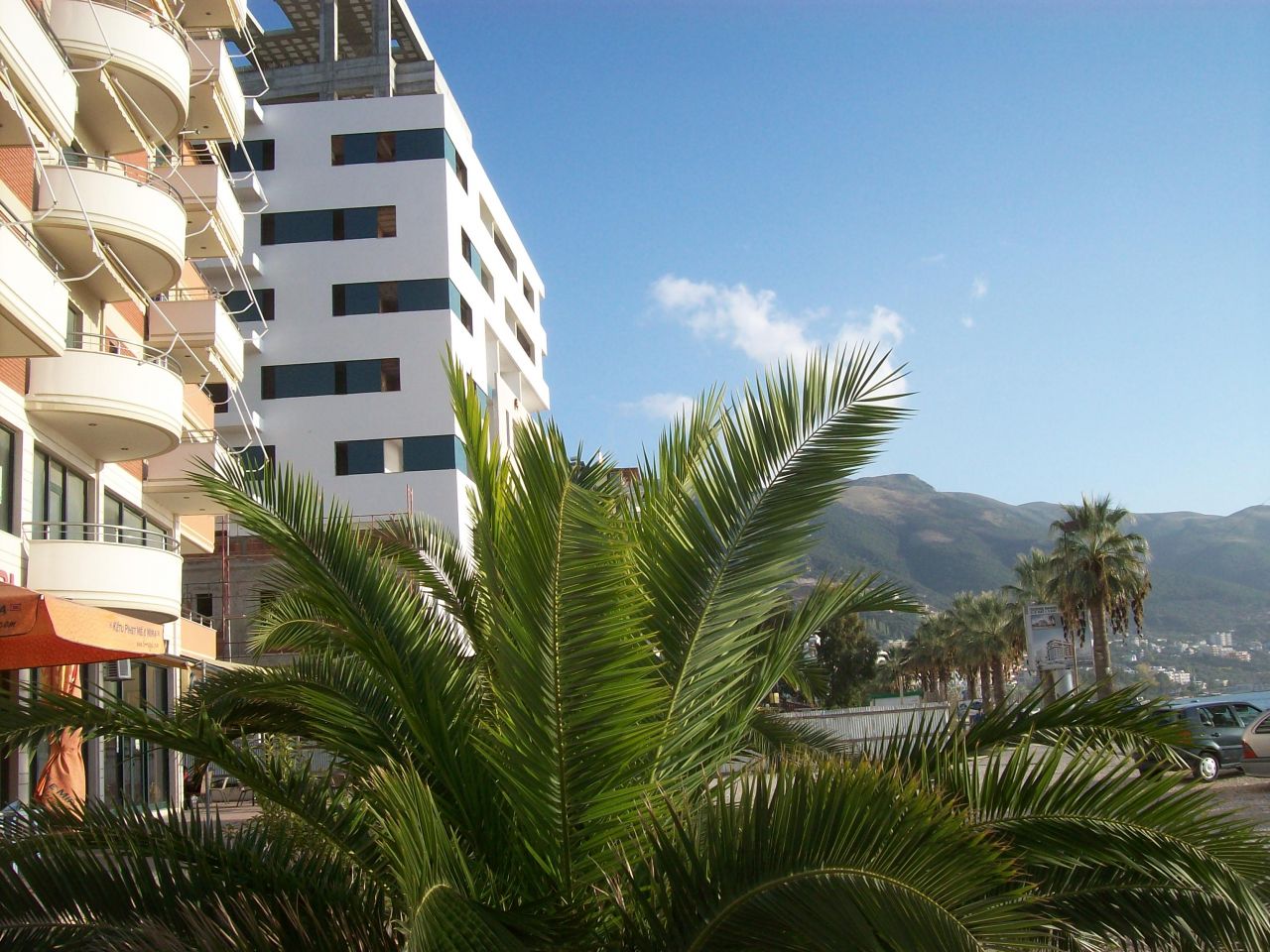 Apartments for sale in Vlora, close to the sea. Beautiful nature and great conditions. 